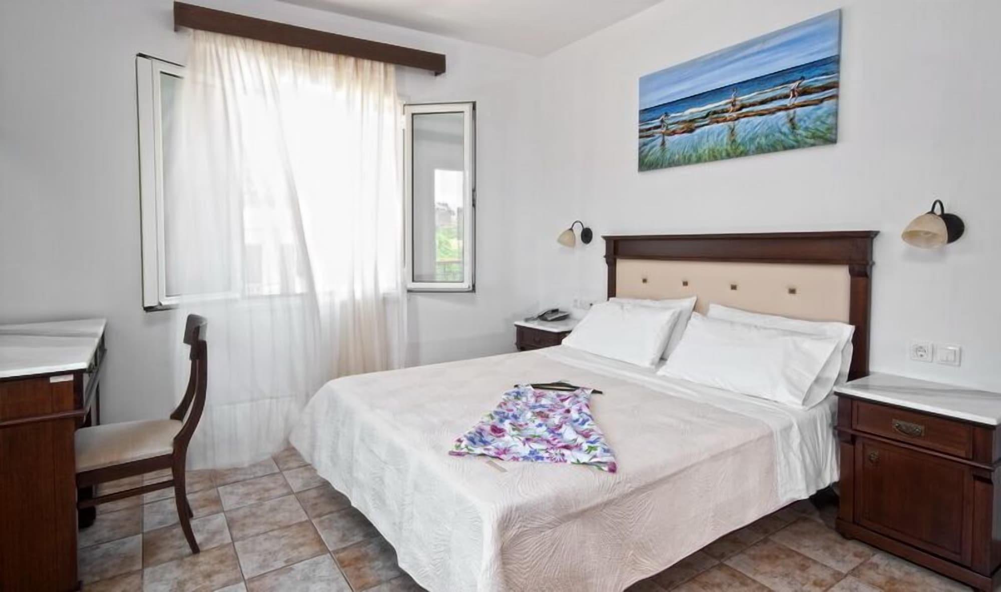 Kerkis Bay Hotel มาราโธคามปอส ภายนอก รูปภาพ