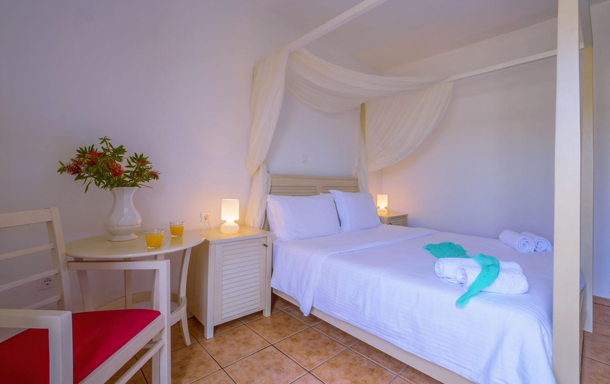 Kerkis Bay Hotel มาราโธคามปอส ภายนอก รูปภาพ