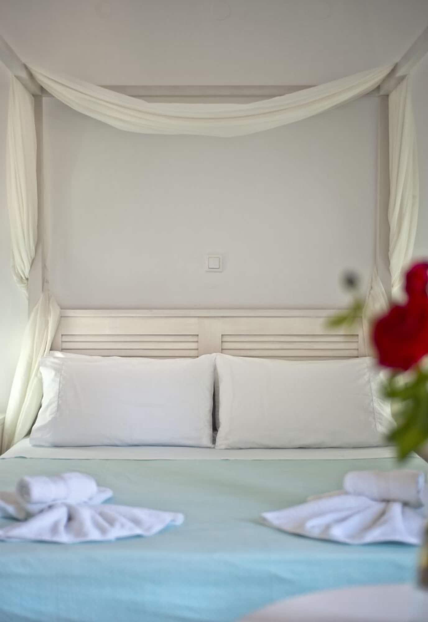 Kerkis Bay Hotel มาราโธคามปอส ภายนอก รูปภาพ